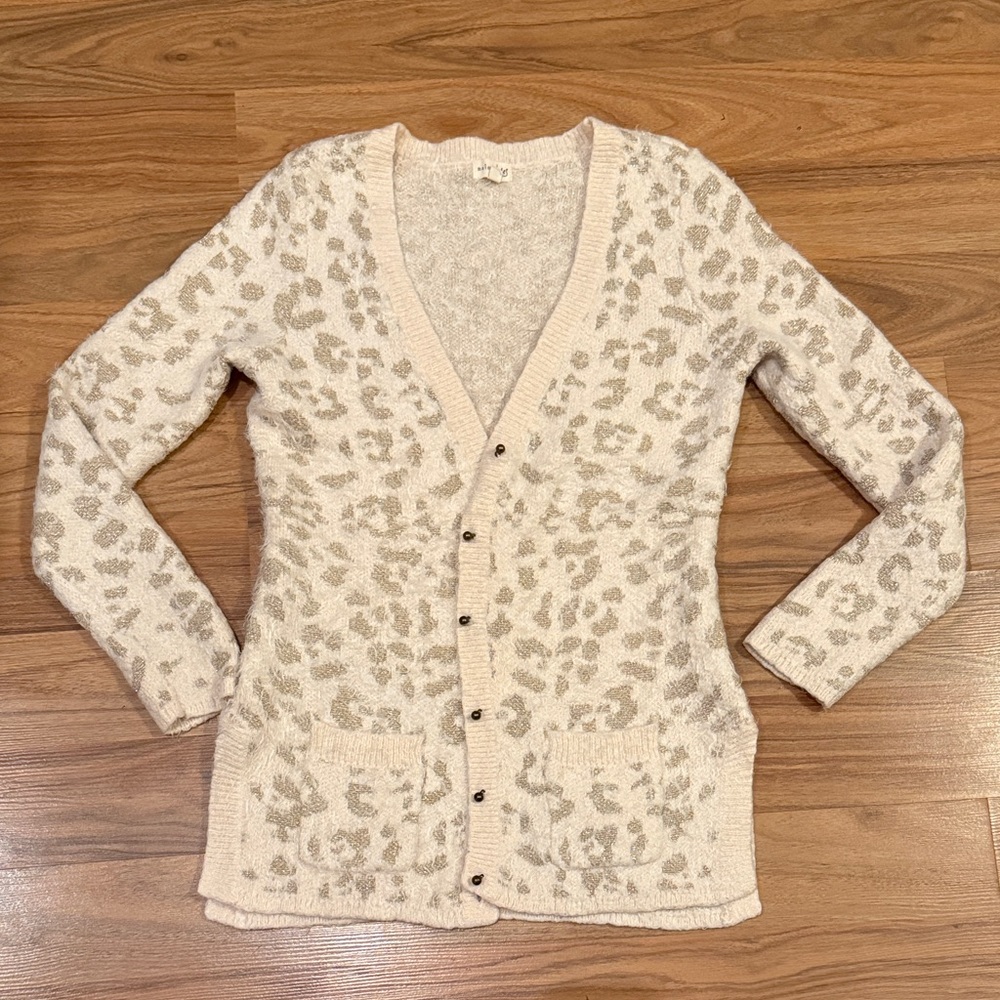 Maison Jules Cream Leopard Cardigan